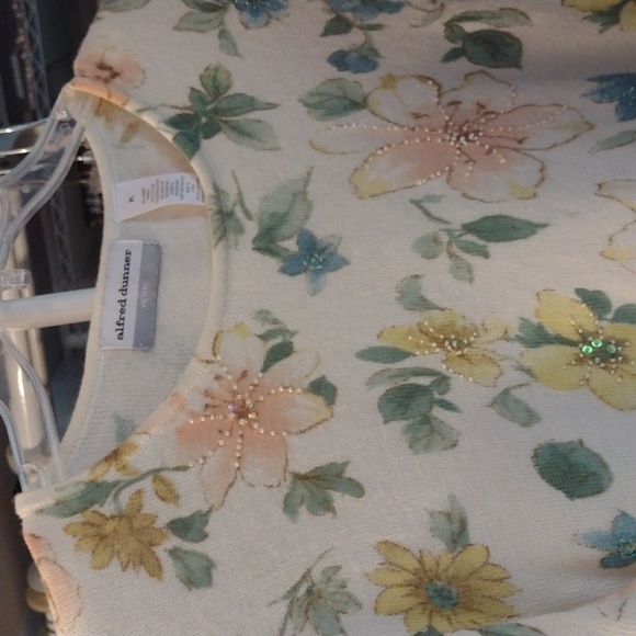 Alfred Dunner Ladies Floral Sweater - Picture 5 of 5